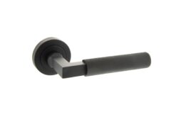 Millhouse Brass Cartwright Designer Lever on Round Rose - Matt Black MHR200MB