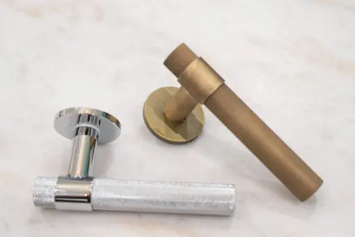Millhouse Brass Crompton Designer Lever on 5mm Slimline Round Rose - Satin Nickel MHSR100SN