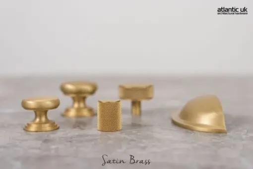 Old English Lincoln Solid Brass Victorian Knob 32mm on Concealed Fix - Satin Brass OEC1232SB