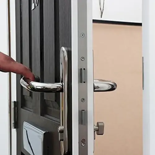 Lever Handle on Backplate 92mm RTD SS304