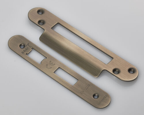 Easi - T Forend Strike and Fixing Pack Sashlocks