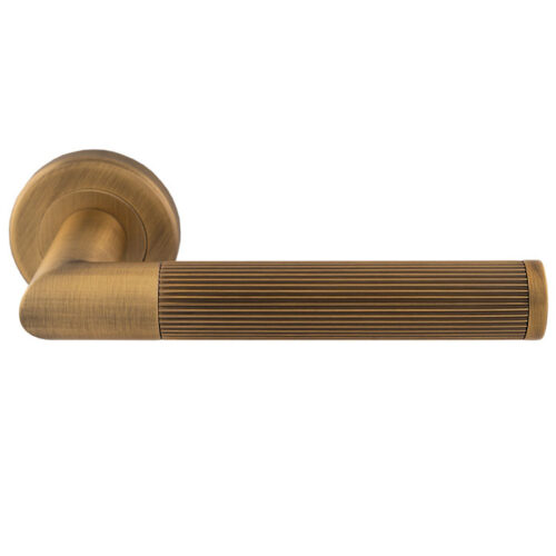Trend Lines Lever On Round Rose